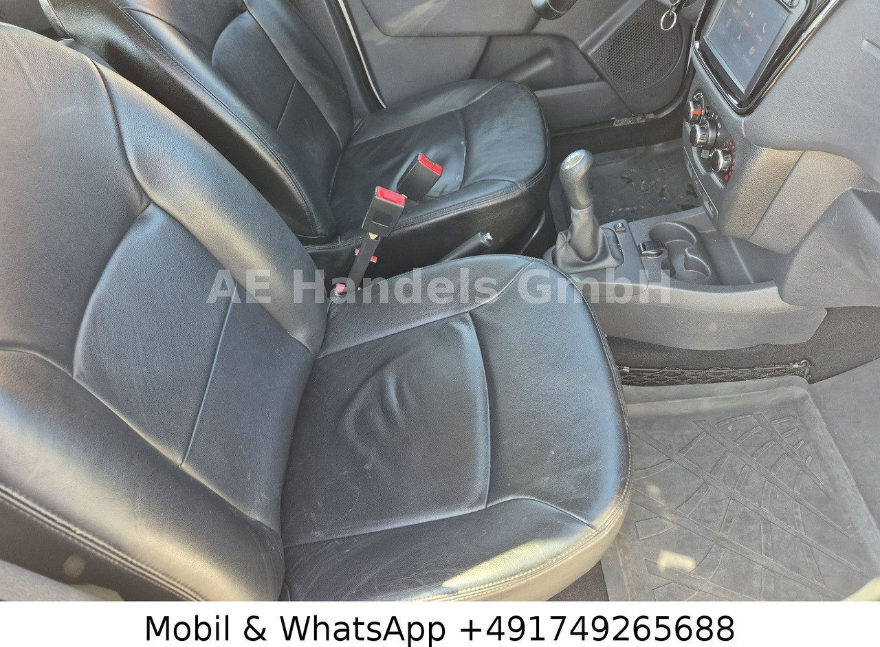 Furgão de passageiros Dacia Dokker Comfort *Behindertengerecht/Rampe/Manual: foto 25