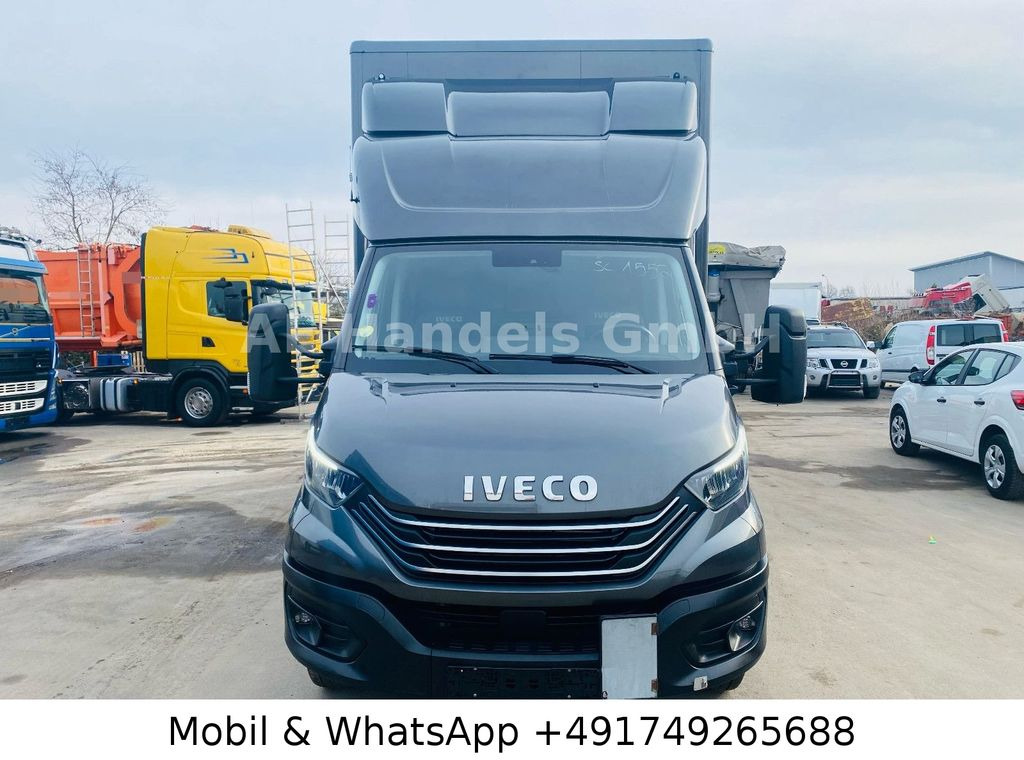 Fotografia de interior 1: Locação financeira de Iveco Daily 72-210 Hi-Matic*ACC/LDW/LBW/AeroLine-Sleep Iveco Daily 72-210 Hi-Matic*ACC/LDW/LBW/AeroLine-Sleep Iveco Daily 72-210 Hi-Matic*ACC/LDW/LBW/AeroLine-Sleep Iveco Daily 72-210 Hi-Matic*ACC/LDW/LBW/AeroLine-Sleep