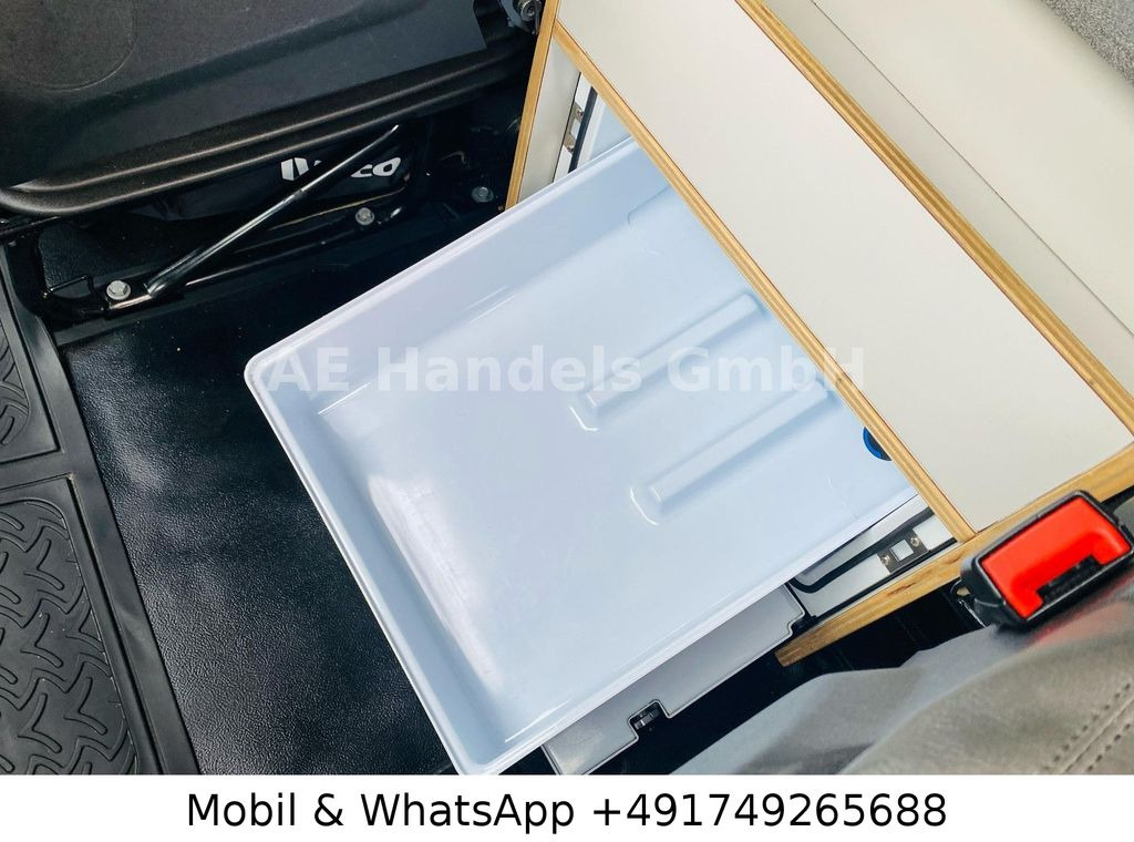 Locação financeira de Iveco Daily 72-210 Hi-Matic*ACC/LDW/LBW/AeroLine-Sleep Iveco Daily 72-210 Hi-Matic*ACC/LDW/LBW/AeroLine-Sleep Iveco Daily 72-210 Hi-Matic*ACC/LDW/LBW/AeroLine-Sleep Iveco Daily 72-210 Hi-Matic*ACC/LDW/LBW/AeroLine-Sleep: foto 23