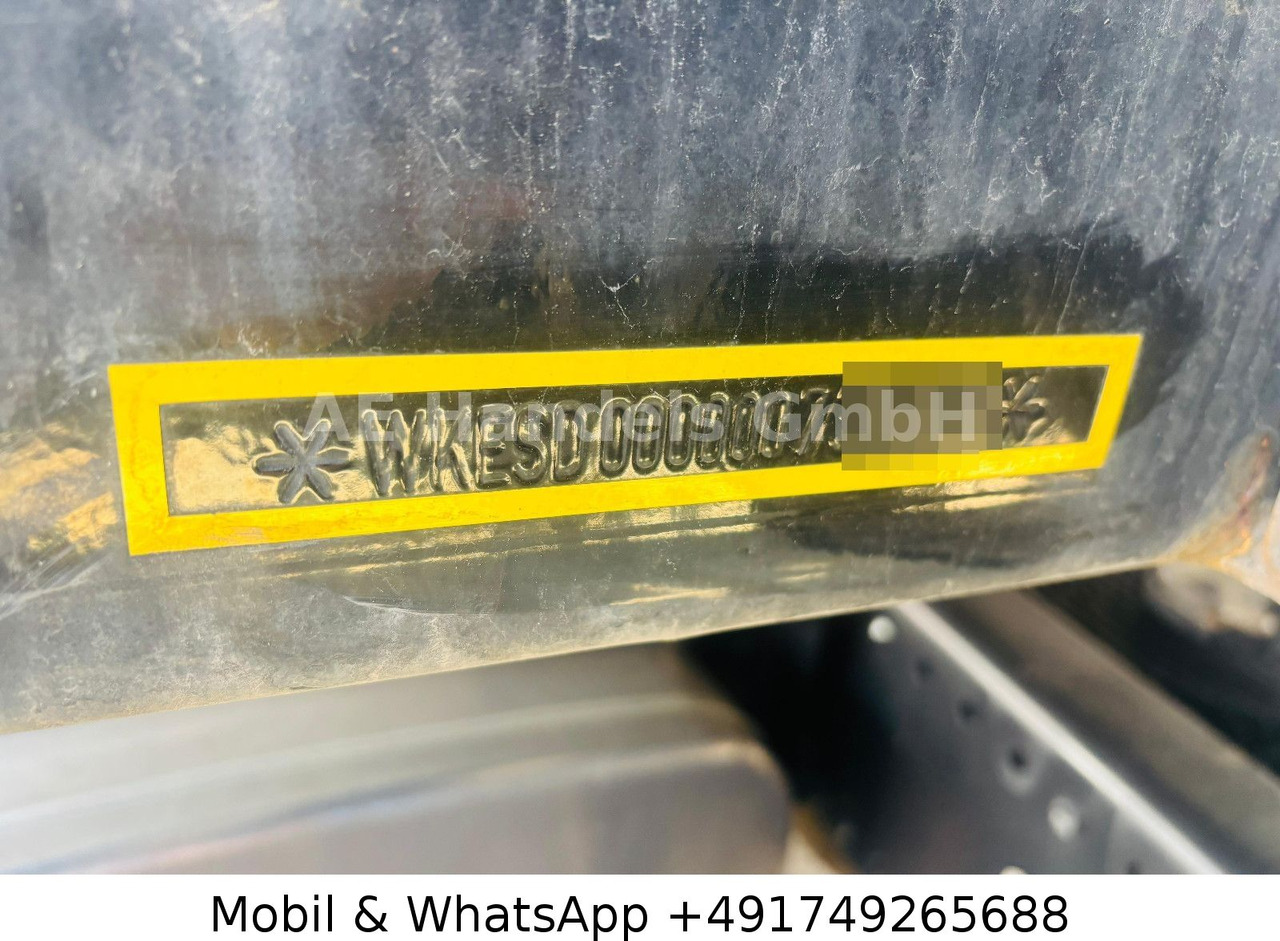 Krone SD *Carrier-Vector-1550/-20°/Doppelstock/1645Hrs - Semi-reboque furgão: foto 3 Krone SD *Carrier-Vector-1550/-20°/Doppelstock/1645Hrs - Semi-reboque furgão: foto 3