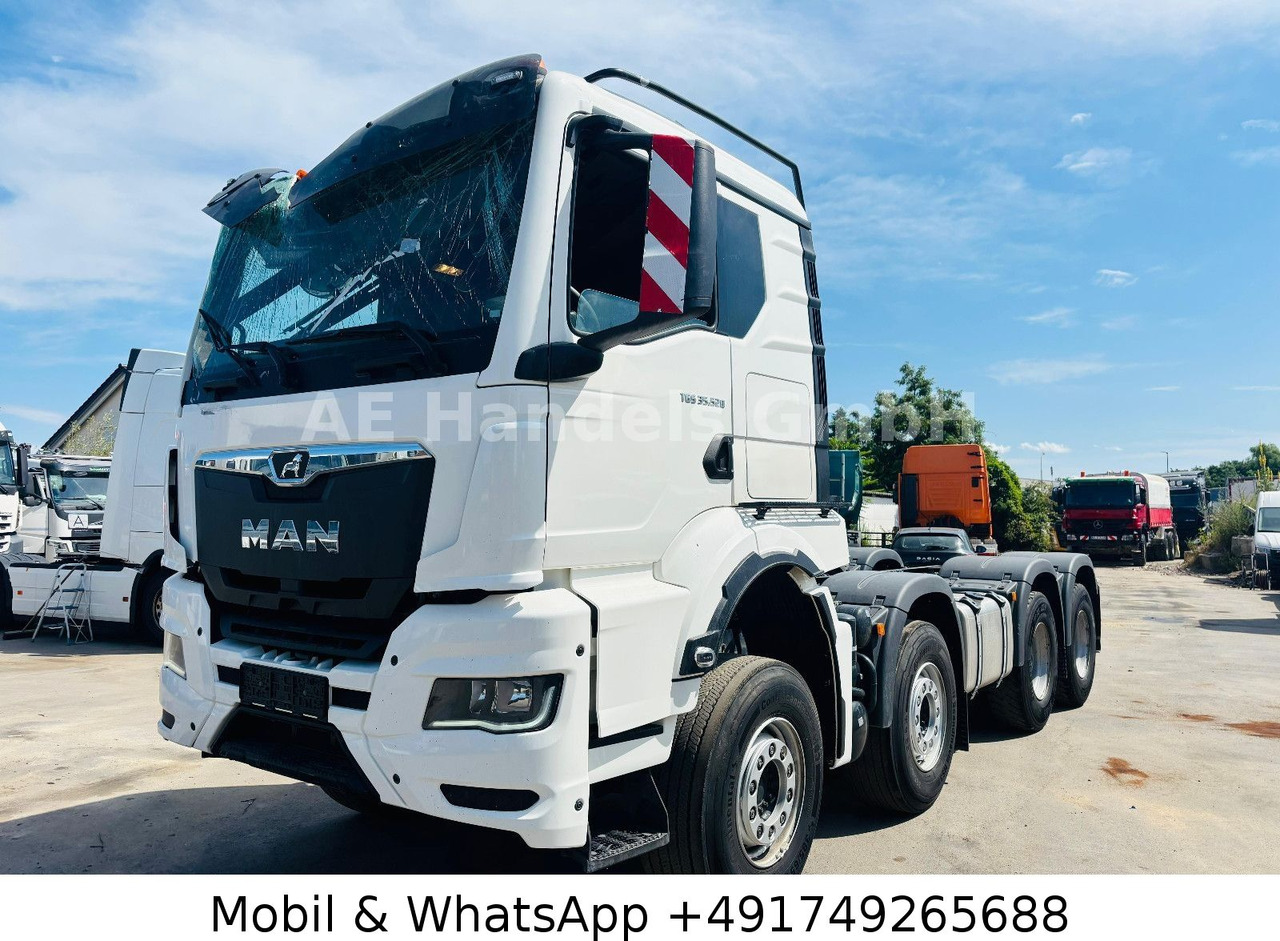 MAN TGS 32.520 GN BB 8x4 *ACC / AP / LED - Camião chassi: foto 1 MAN TGS 32.520 GN BB 8x4 *ACC / AP / LED - Camião chassi: foto 1