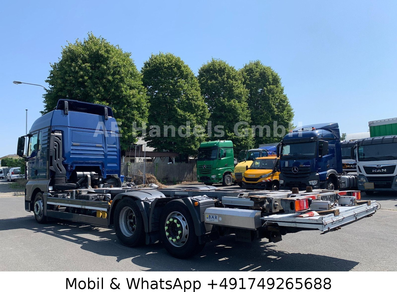 MAN TGX 26.440 XLX LL 6x2 *Retarder/LDW/LBW/3.Lenk - Camião chassi: foto 2 MAN TGX 26.440 XLX LL 6x2 *Retarder/LDW/LBW/3.Lenk - Camião chassi: foto 2