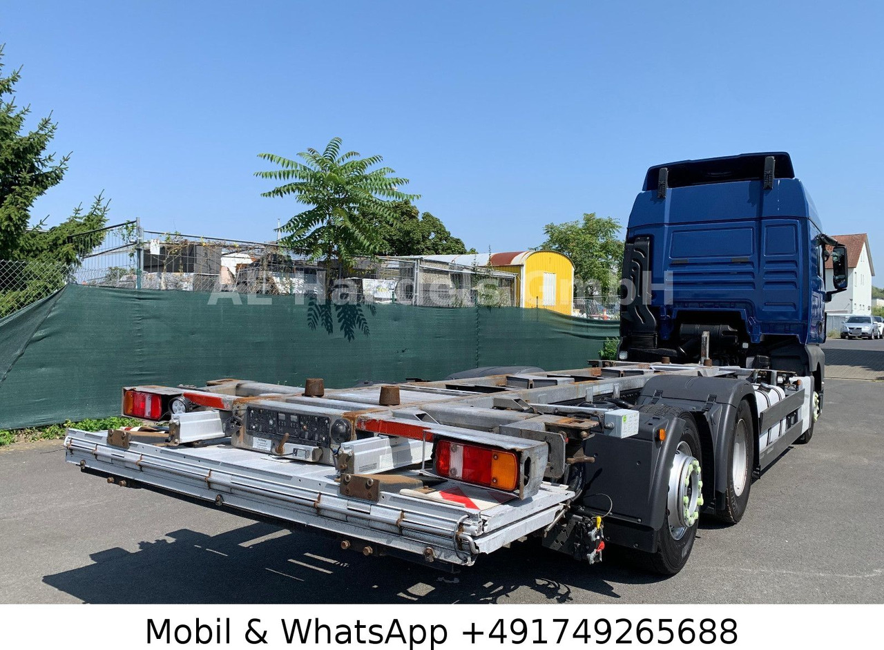 MAN TGX 26.440 XLX LL 6x2 *Retarder/LDW/LBW/3.Lenk - Camião transportador de contêineres/ Caixa móvel: foto 5 MAN TGX 26.440 XLX LL 6x2 *Retarder/LDW/LBW/3.Lenk - Camião transportador de contêineres/ Caixa móvel: foto 5