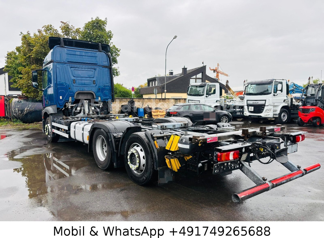 Mercedes-Benz Actros IV 2542 L StreamSpace BDF *Retarder/Lift - Camião transportador de contêineres/ Caixa móvel: foto 5 Mercedes-Benz Actros IV 2542 L StreamSpace BDF *Retarder/Lift - Camião transportador de contêineres/ Caixa móvel: foto 5