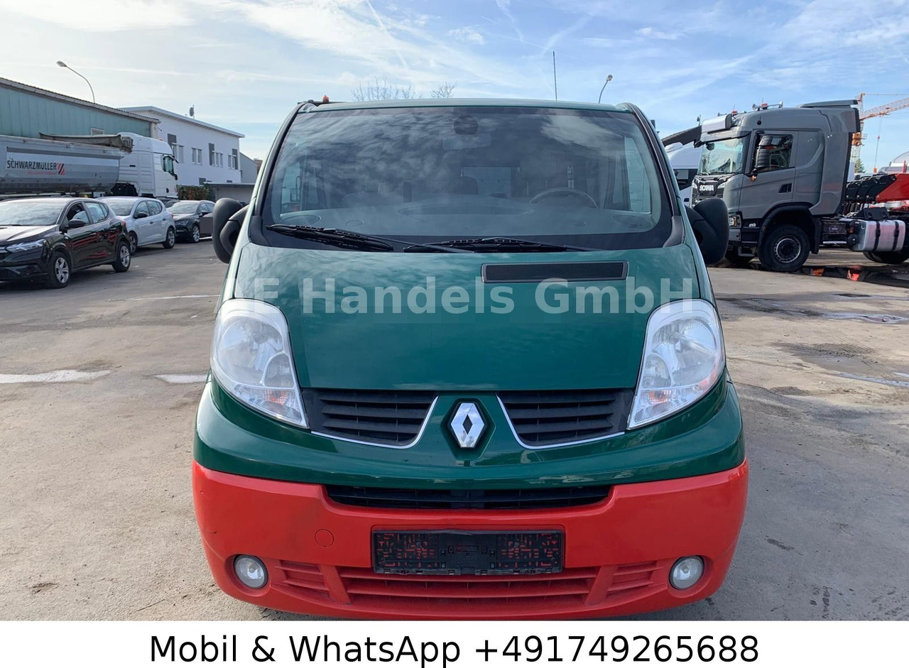 Locação financeira de  Renault Trafic Combi 9 Sitzer *Klima/Radio/1xSchiebetür Renault Trafic Combi 9 Sitzer *Klima/Radio/1xSchiebetür: foto 9