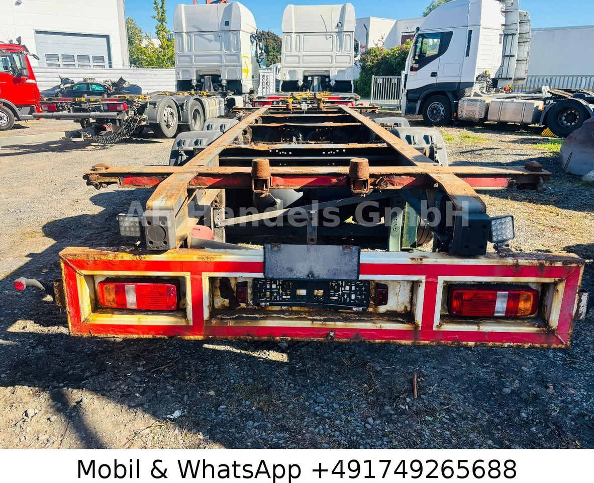 Schmitz Cargobull ZWF 18/L Tandem BDF Tiefgekoppelt*Scheibenbremse - Reboque transportador de contêineres/ Caixa móvel: foto 4 Schmitz Cargobull ZWF 18/L Tandem BDF Tiefgekoppelt*Scheibenbremse - Reboque transportador de contêineres/ Caixa móvel: foto 4