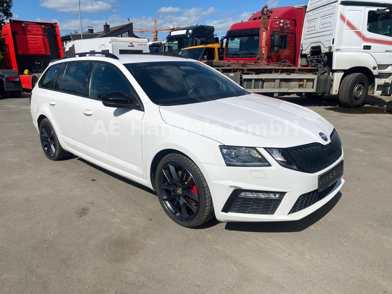 Skoda Octavia VRS Kombi 2.0 TDI *ACC/PDC/LED/1.Hand/HU - Carrinha: foto 1 Skoda Octavia VRS Kombi 2.0 TDI *ACC/PDC/LED/1.Hand/HU - Carrinha: foto 1
