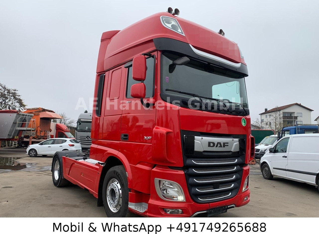 DAF XF 480 SSC BL *Retarder/2-Kreis-Hydr./Standklima - Tractor: foto 1 DAF XF 480 SSC BL *Retarder/2-Kreis-Hydr./Standklima - Tractor: foto 1