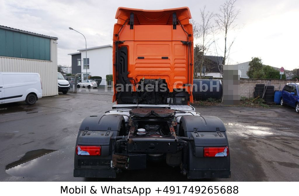 MAN TGX 18.440 XLX LL Low *Manual/Retarder/2xTank - Tractor: foto 4 MAN TGX 18.440 XLX LL Low *Manual/Retarder/2xTank - Tractor: foto 4