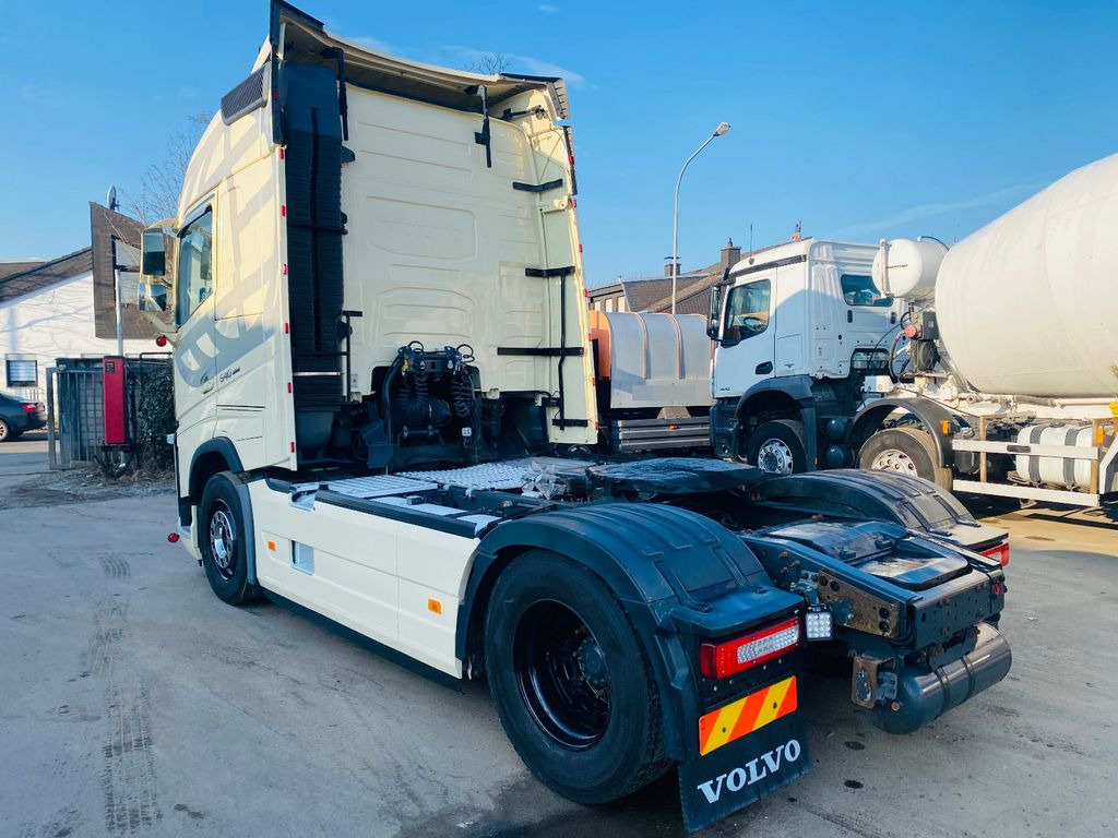 Volvo FH 540 Globe BL I-Shift Dual*VEB/2-KreisHydr/ACC - Tractor: foto 5 Volvo FH 540 Globe BL I-Shift Dual*VEB/2-KreisHydr/ACC - Tractor: foto 5