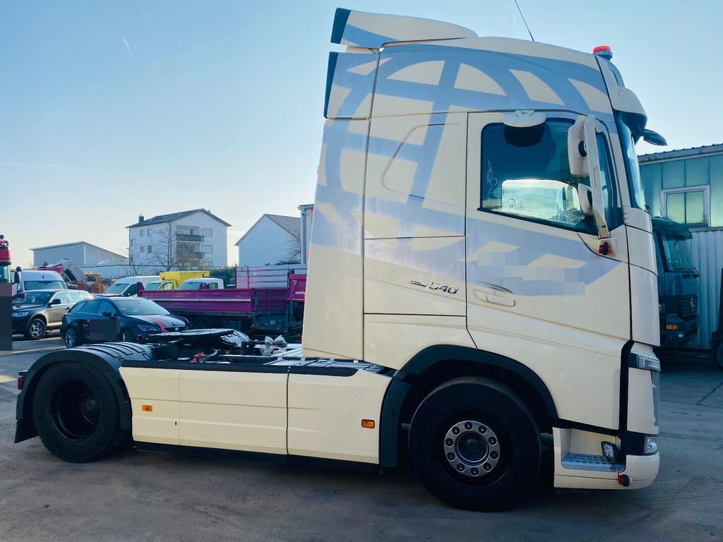 Volvo FH 540 Globe BL I-Shift Dual*VEB/2-KreisHydr/ACC - Tractor: foto 2 Volvo FH 540 Globe BL I-Shift Dual*VEB/2-KreisHydr/ACC - Tractor: foto 2