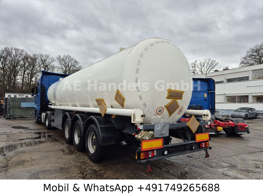 Willig *ADR/40.000Liter/Kerosin/Diesel/Benzin Willig *ADR/40.000Liter/Kerosin/Diesel/Benzin - Semi-reboque cisterna: foto 5 Willig *ADR/40.000Liter/Kerosin/Diesel/Benzin Willig *ADR/40.000Liter/Kerosin/Diesel/Benzin - Semi-reboque cisterna: foto 5