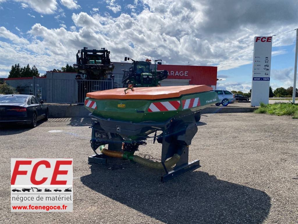 Equipamento de fertilização Amazone F-TENDER 1600 Endommagée: foto 1