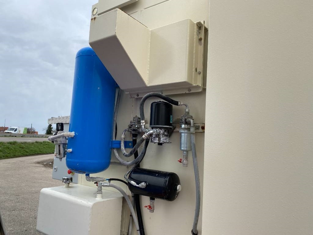 Autocaravana UNIVAC Aspirateur Mobile SC90DAV9AR-C: foto 29