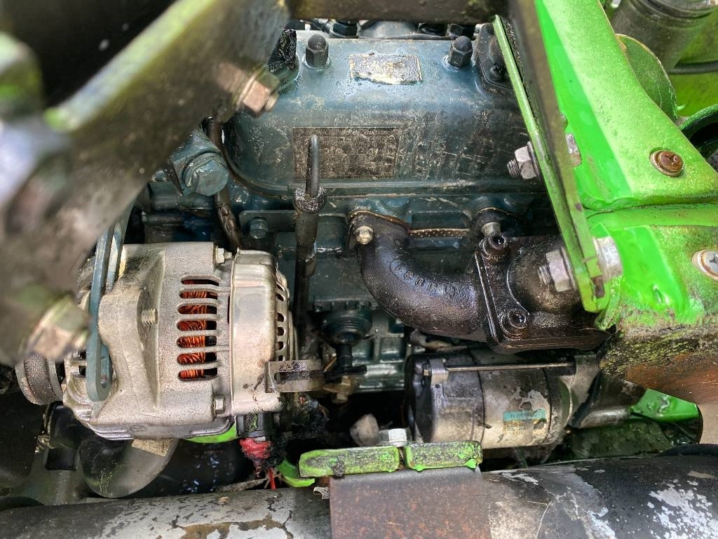 Carregadora articulada Avant M 528 EIPTT /Certificat CE endommagée: foto 18
