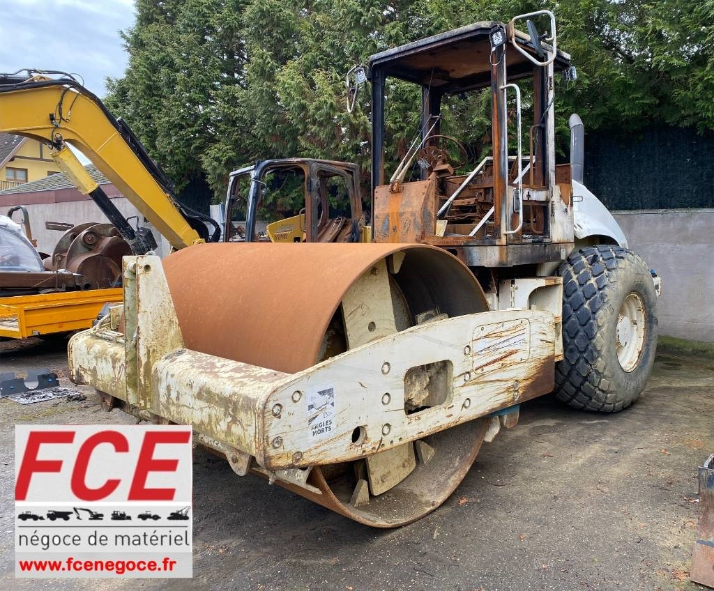 CAT CS-563E Origine Française /Certificat CE endommagé - Rolo combinado: foto 1 CAT CS-563E Origine Française /Certificat CE endommagé - Rolo combinado: foto 1