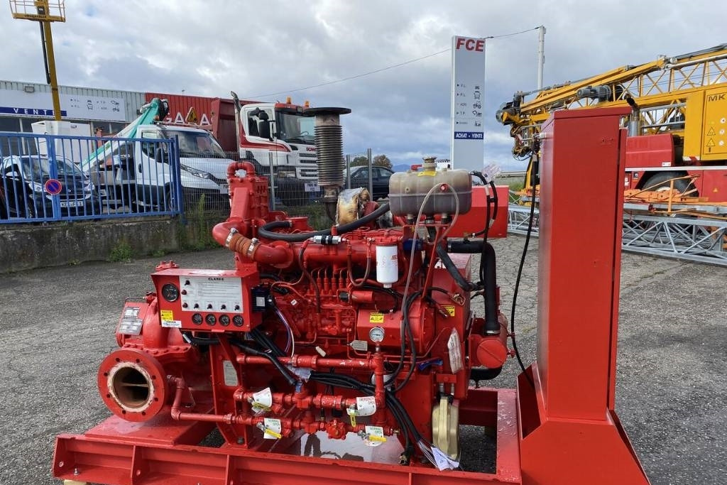 Clark DPL 60 - Equipamento para irrigação: foto 2 Clark DPL 60 - Equipamento para irrigação: foto 2