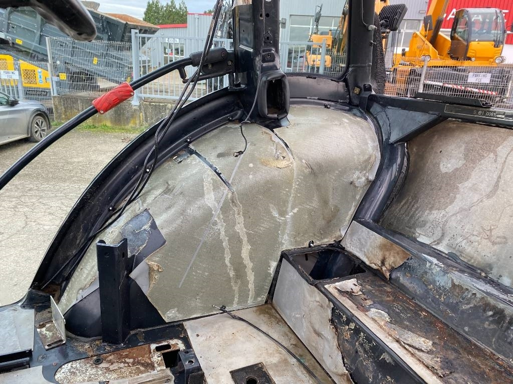 Trator Deutz-fahr AGROTRON 610TTV / Carte Grise Française endommagé: foto 28