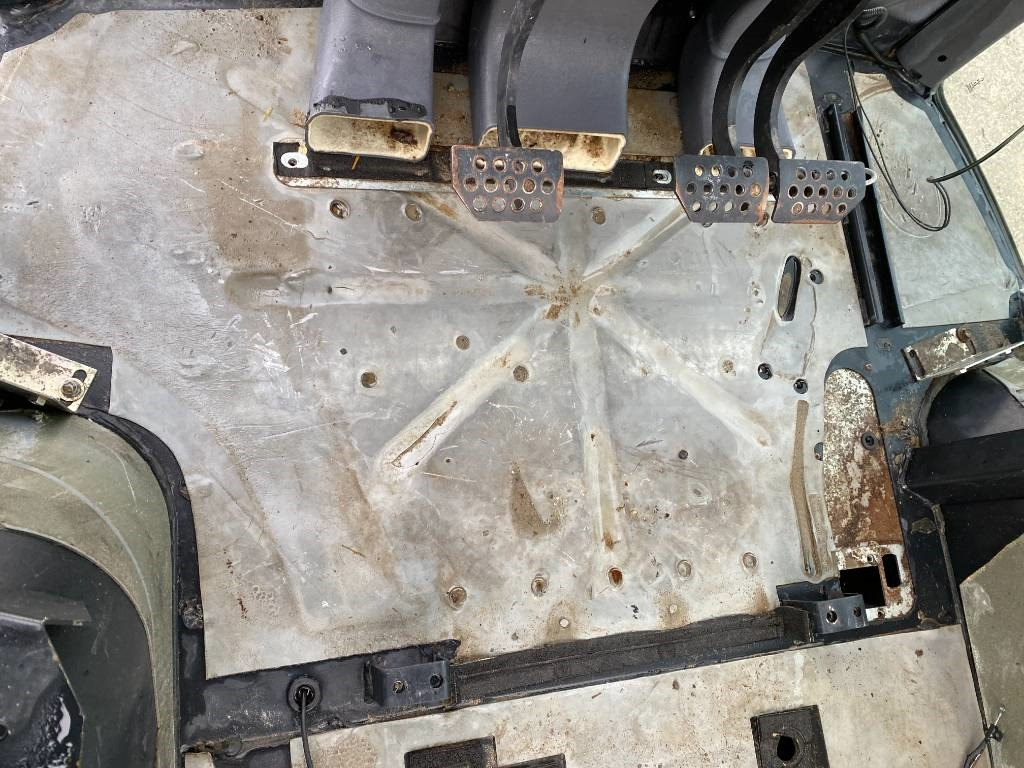 Trator Deutz-fahr AGROTRON 610TTV / Carte Grise Française endommagé: foto 31