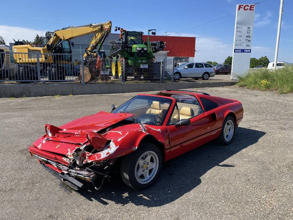 Ferrari 328 GTS / Origine Française endommagé - Automóvel: foto 2 Ferrari 328 GTS / Origine Française endommagé - Automóvel: foto 2