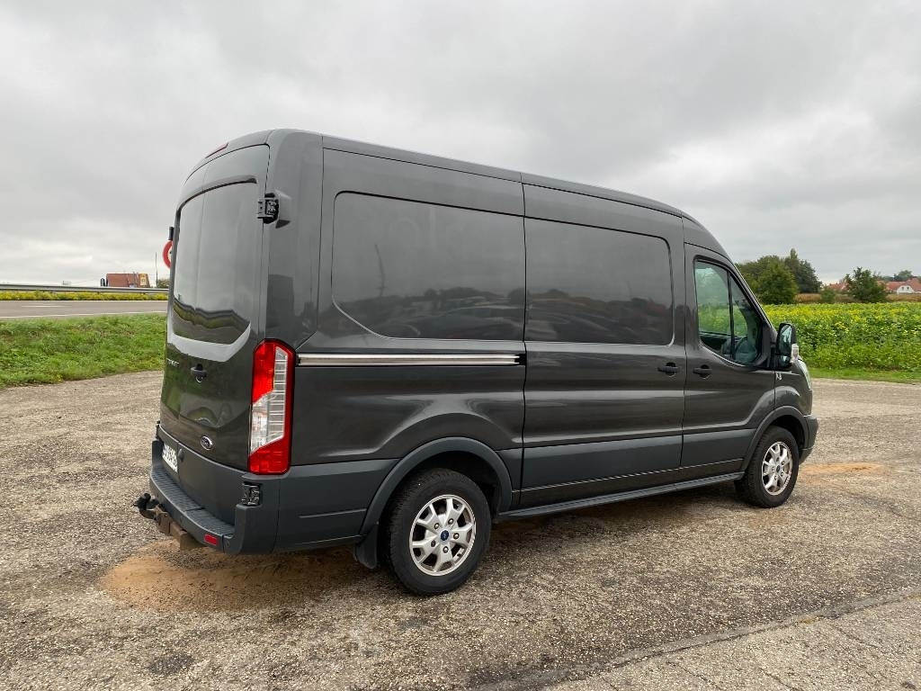 Ford TRANSIT L2H2 2.0 TDCI EcoBlue 130 A Réparer - Carrinha de contentor: foto 4 Ford TRANSIT L2H2 2.0 TDCI EcoBlue 130 A Réparer - Carrinha de contentor: foto 4
