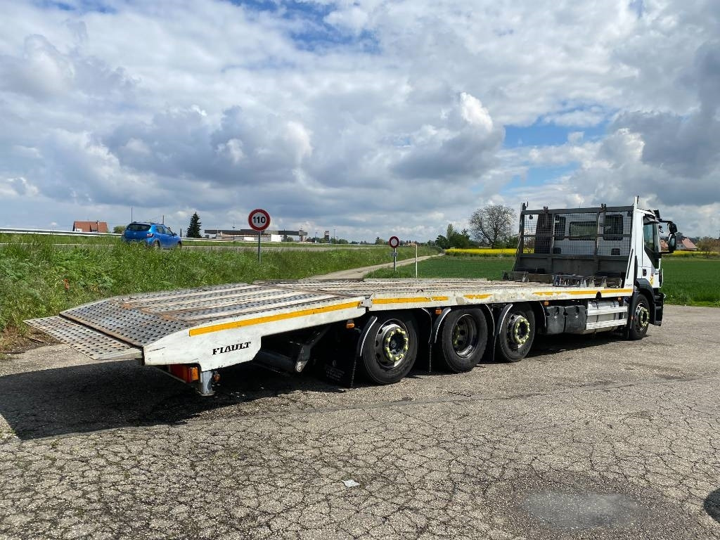 Iveco STRALIS 360 e6 A Réparer - Camião transporte de veículos: foto 4 Iveco STRALIS 360 e6 A Réparer - Camião transporte de veículos: foto 4