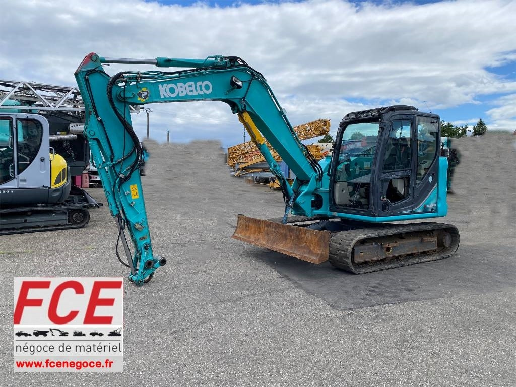 Kobelco SK85 MSR-3E / Certificat CE endommagée - Mini escavadeira: foto 1 Kobelco SK85 MSR-3E / Certificat CE endommagée - Mini escavadeira: foto 1