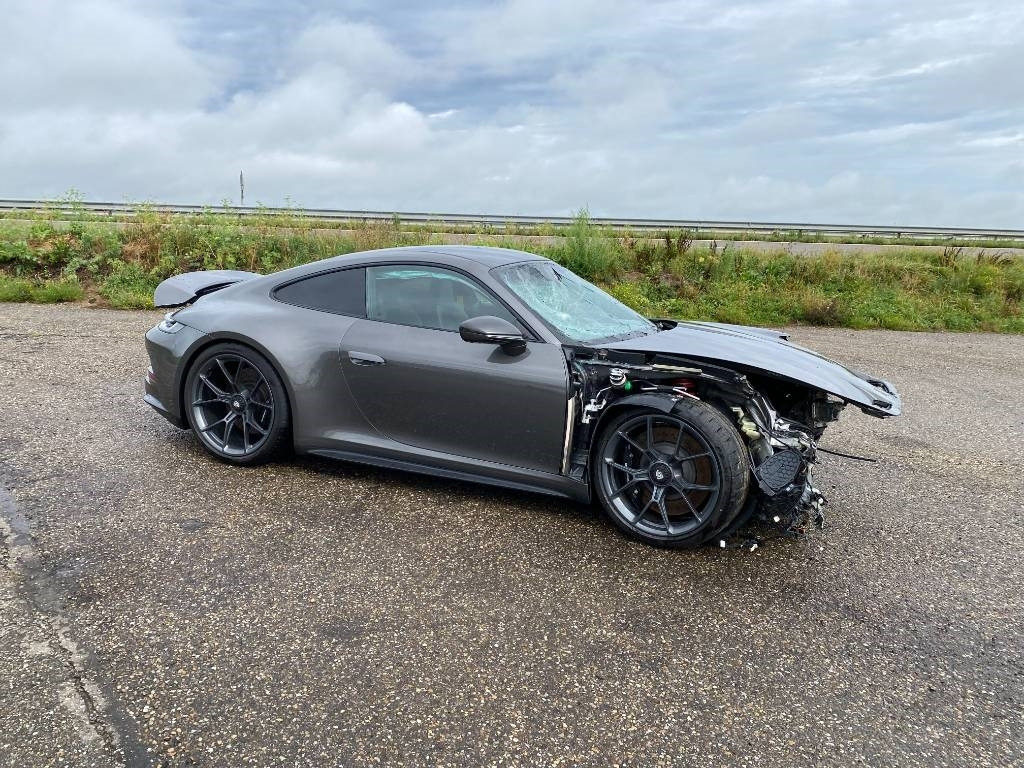 Porsche 911/ 992 - 4.0i GT3 Pack Touring 1er Main  - Automóvel: foto 3 Porsche 911/ 992 - 4.0i GT3 Pack Touring 1er Main  - Automóvel: foto 3