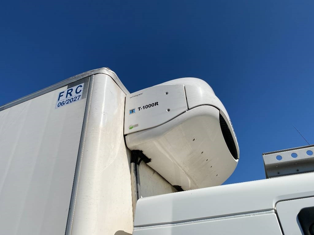 Camião frigorífico Renault D-430 WIDE CHEREAU INOGAM/LEVIAND 120 endommagé: foto 22