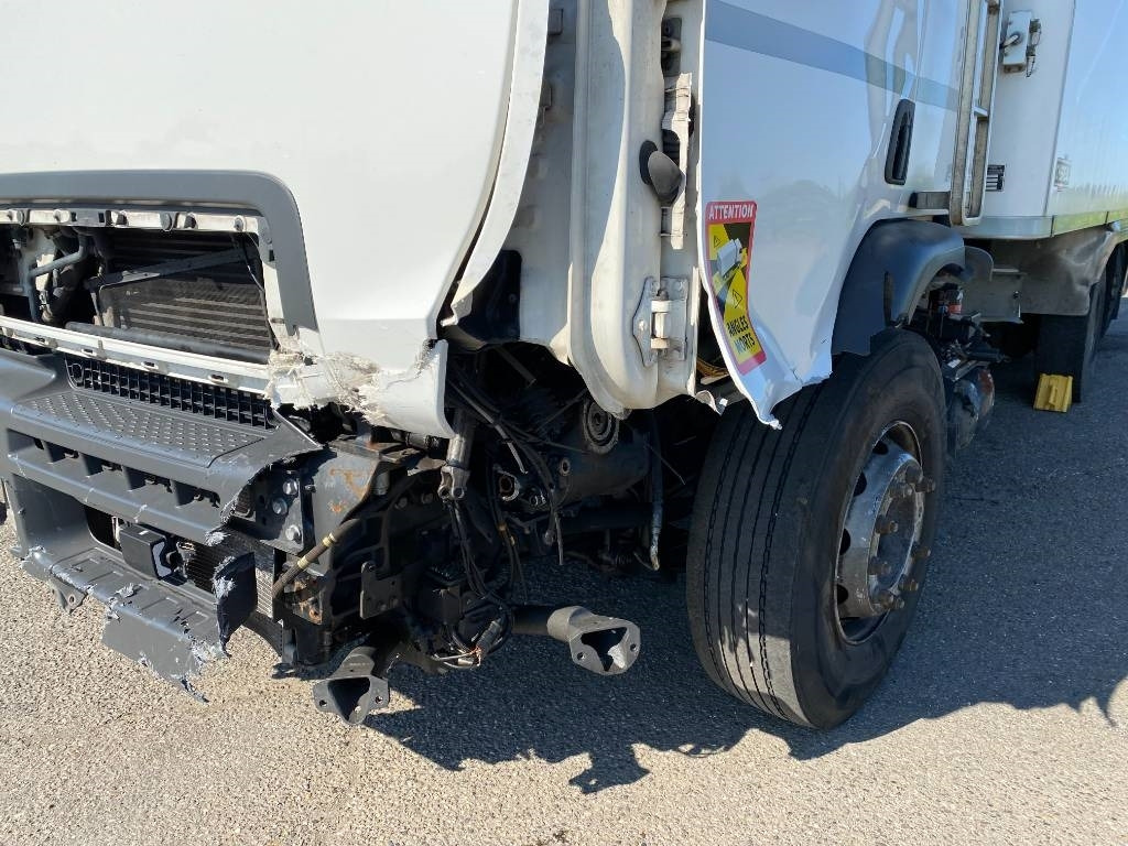Camião frigorífico Renault D-430 WIDE CHEREAU INOGAM/LEVIAND 120 endommagé: foto 13