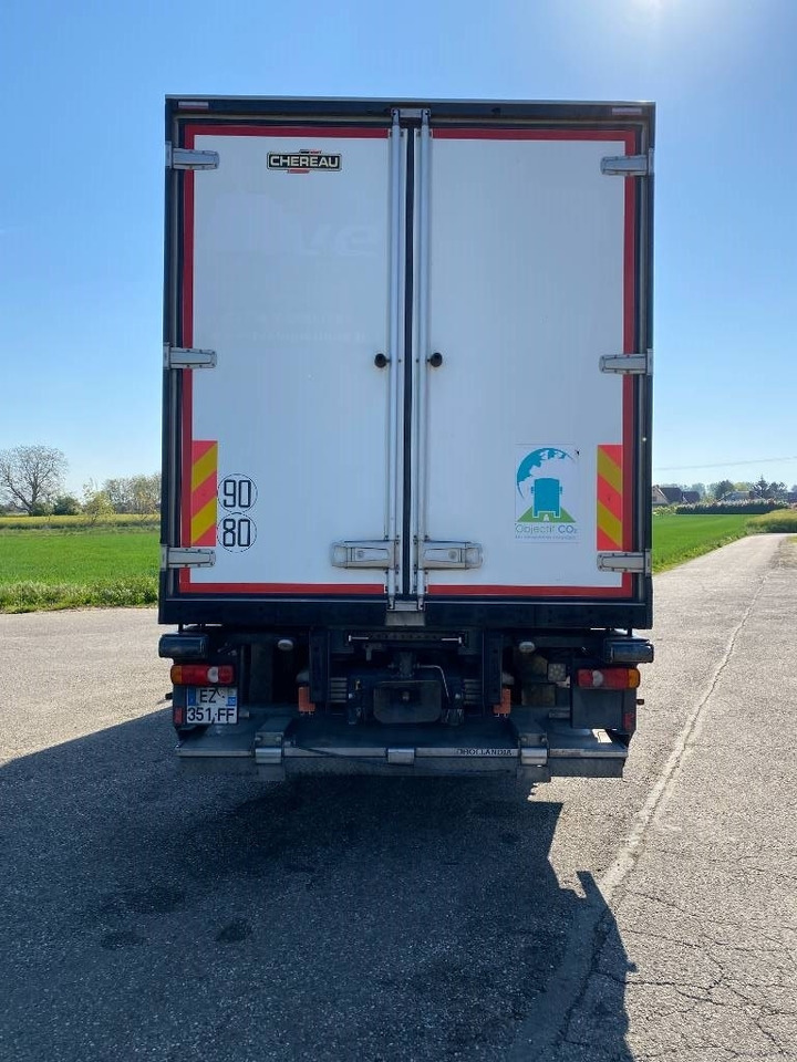 Renault D-430 WIDE CHEREAU INOGAM/LEVIAND 120 endommagé - Camião frigorífico: foto 5 Renault D-430 WIDE CHEREAU INOGAM/LEVIAND 120 endommagé - Camião frigorífico: foto 5