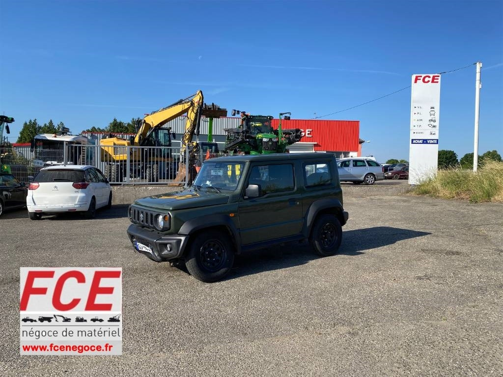 Suzuki JIMNY 1.5i 102/AllGrip endommagé - Automóvel: foto 1 Suzuki JIMNY 1.5i 102/AllGrip endommagé - Automóvel: foto 1