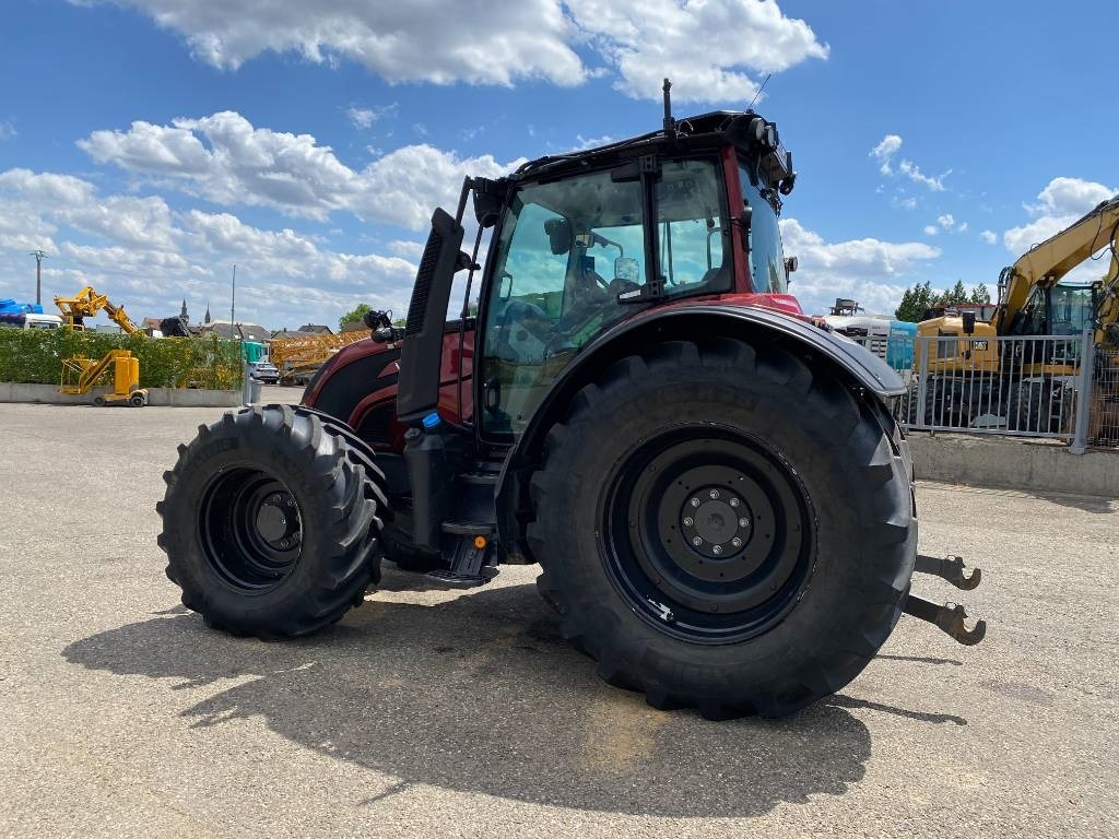 Trator Valtra N 175 / DIRECT Variation Continue endommagé: foto 6