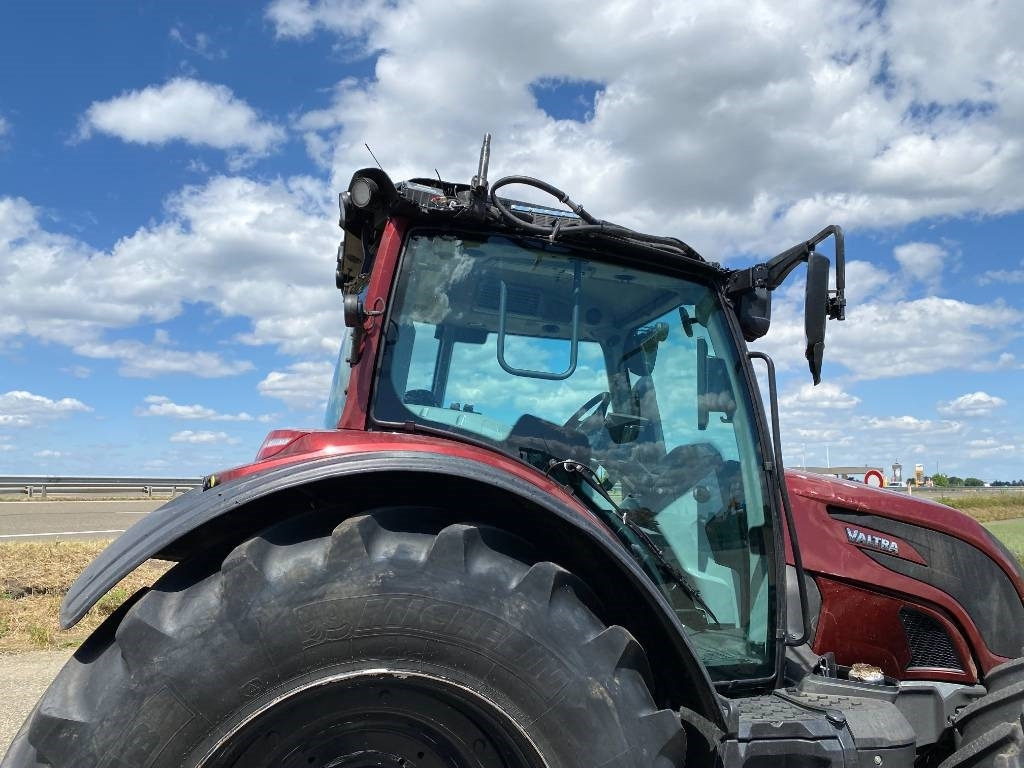 Trator Valtra N 175 / DIRECT Variation Continue endommagé: foto 42