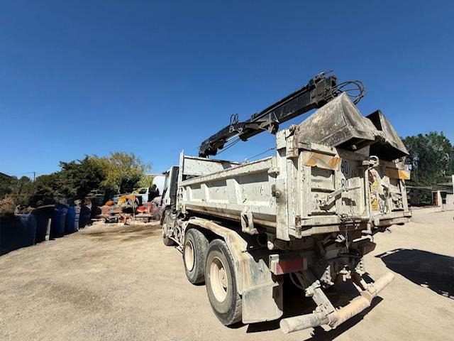 Iveco TRAKKER 360 GRUE HIAB - Camião basculante, Camião grua: foto 2 Iveco TRAKKER 360 GRUE HIAB - Camião basculante, Camião grua: foto 2