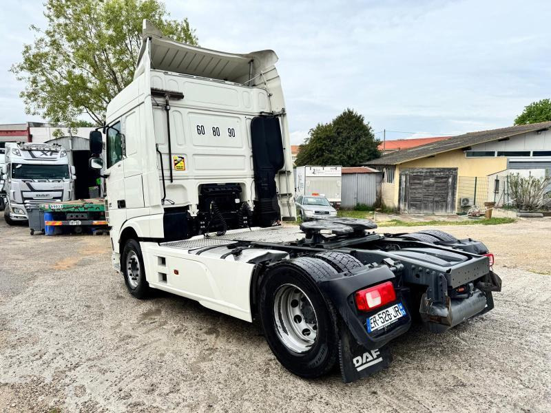 DAF XF 530 - Tractor: foto 4 DAF XF 530 - Tractor: foto 4