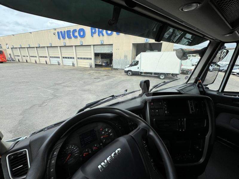 Tractor Iveco STRALIS 460 MIX LNG/CNG: foto 11 Tractor Iveco STRALIS 460 MIX LNG/CNG: foto 11