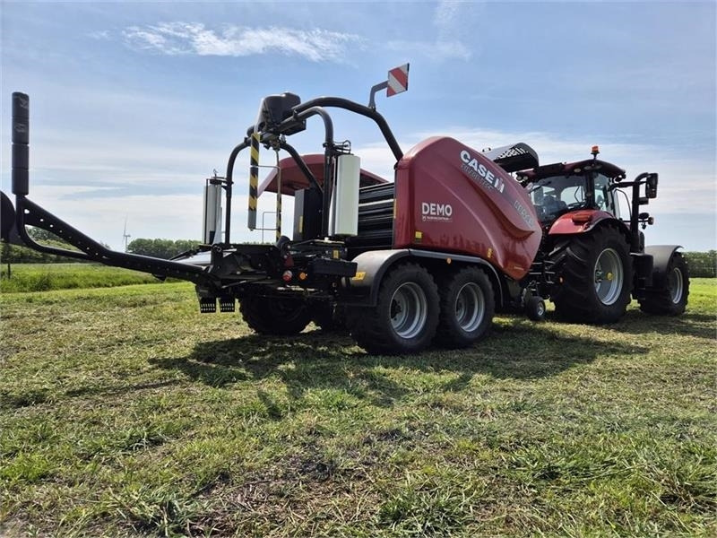Case IH RB 545 silage pack Ballevender til RB 545 - Enfardadeira de fardos redondos: foto 5 Case IH RB 545 silage pack Ballevender til RB 545 - Enfardadeira de fardos redondos: foto 5