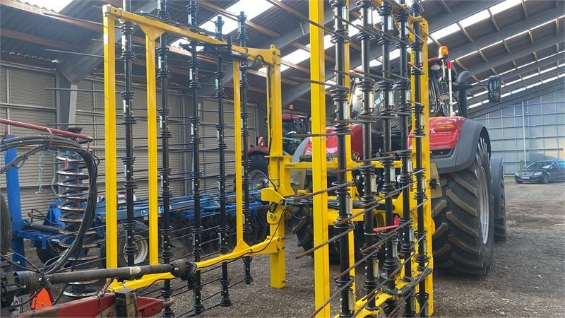 Bednar Striegel PRO PN 7500 - Máquina agrícola: foto 2 Bednar Striegel PRO PN 7500 - Máquina agrícola: foto 2