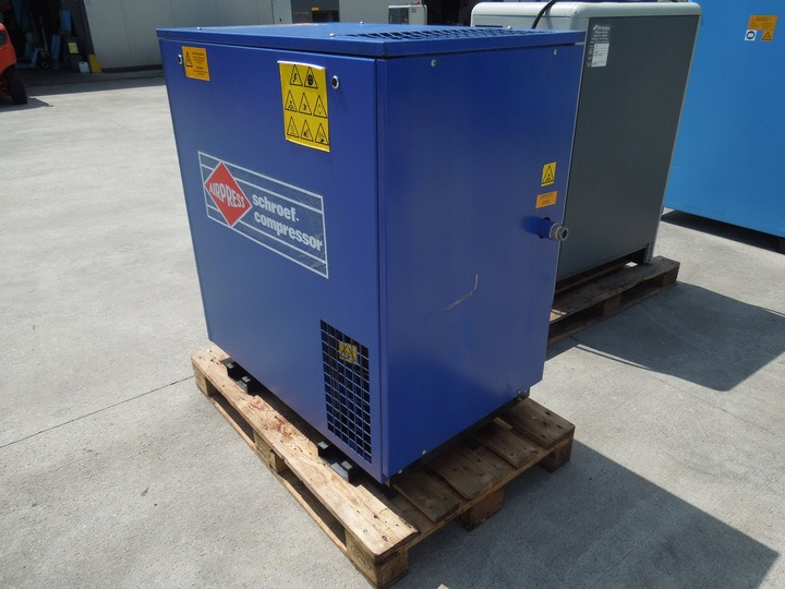 AIRPRESS RLE20-10 - Compressor de ar: foto 2 AIRPRESS RLE20-10 - Compressor de ar: foto 2