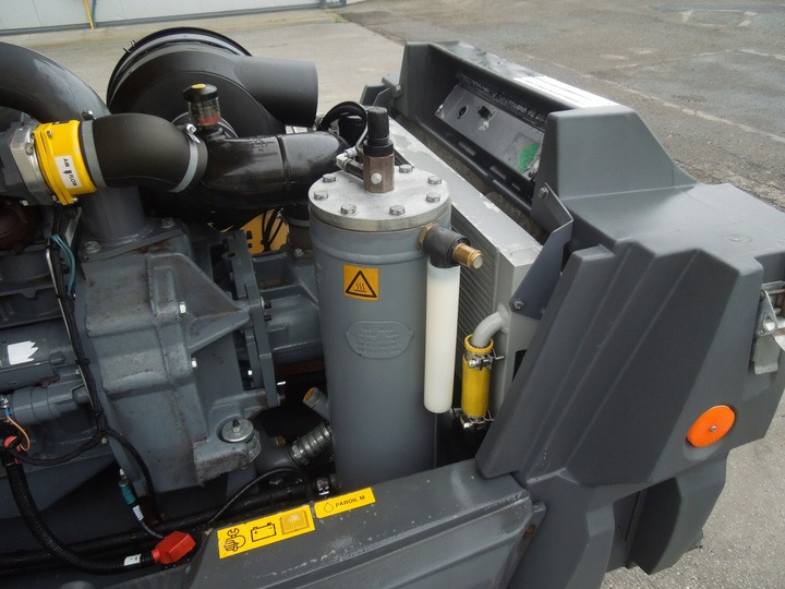 ATLAS COPCO XAS97 - Compressor de ar: foto 2 ATLAS COPCO XAS97 - Compressor de ar: foto 2