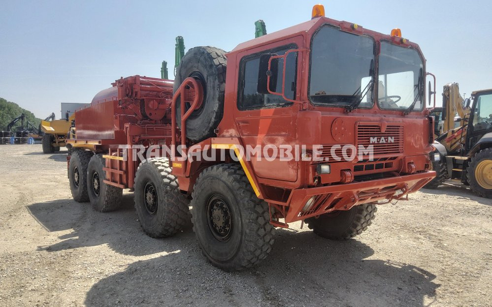 Man KAT 1 8x8 12.7L TURBO DIESEL GRUE 7 tonnes ATLAS KM4300 M5 + CITERNE CARBURANT mobile 3.500 litres - EXPORT OUT EU - Camião cisterna, Camião grua: foto 4 Man KAT 1 8x8 12.7L TURBO DIESEL GRUE 7 tonnes ATLAS KM4300 M5 + CITERNE CARBURANT mobile 3.500 litres - EXPORT OUT EU - Camião cisterna, Camião grua: foto 4