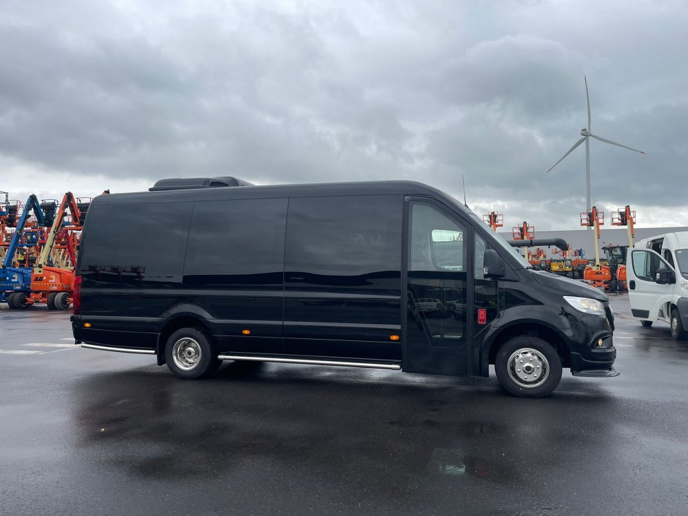 Mercedes Sprinter 519 CDI 2.2L Diesel Automatic VIP - Minibus, Furgão de passageiros: foto 1 Mercedes Sprinter 519 CDI 2.2L Diesel Automatic VIP - Minibus, Furgão de passageiros: foto 1