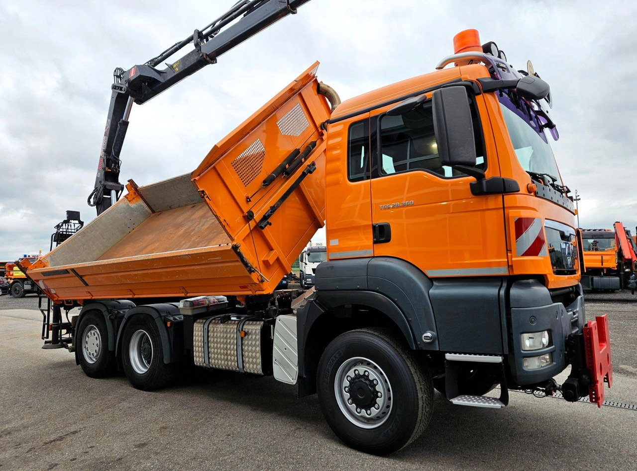 Camião basculante, Camião grua MAN TGS 28.360 6x4-4 HIAB 144E-4 Kran Euro5: foto 13