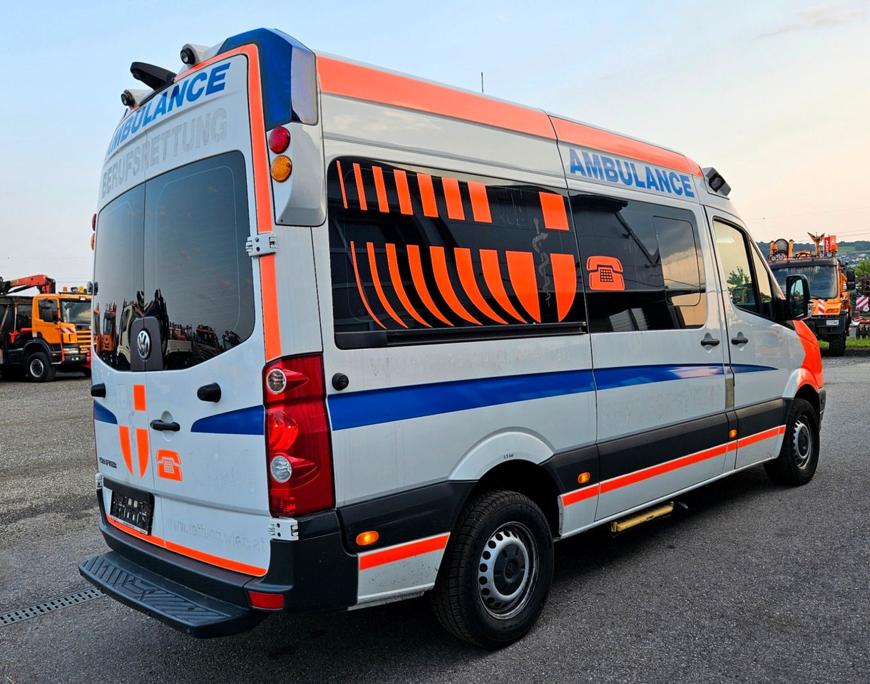 Volkswagen CRAFTER TDI Ambulance RTW L2H2 DLOUHY - Ambulância: foto 4 Volkswagen CRAFTER TDI Ambulance RTW L2H2 DLOUHY - Ambulância: foto 4