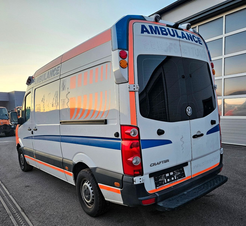 Volkswagen CRAFTER TDI Ambulance RTW L2H2 DLOUHY - Ambulância: foto 3 Volkswagen CRAFTER TDI Ambulance RTW L2H2 DLOUHY - Ambulância: foto 3