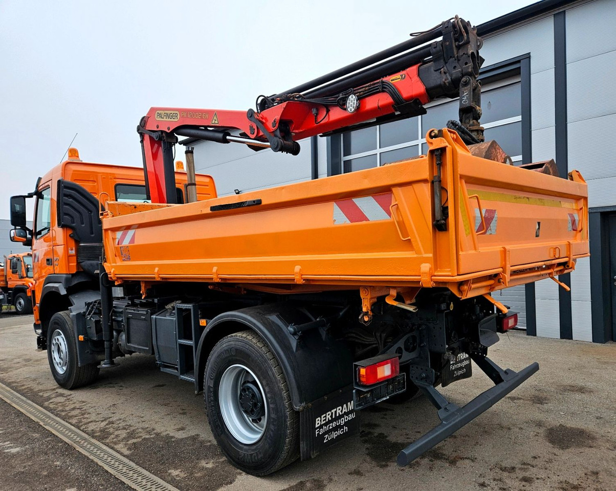 Camião basculante, Camião grua Volvo FM 370 4x4 Palfinger PK12002 Funk Kran EEV: foto 11 Camião basculante, Camião grua Volvo FM 370 4x4 Palfinger PK12002 Funk Kran EEV: foto 11