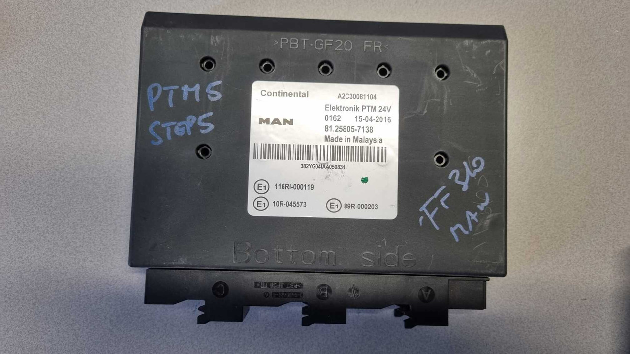 Centralina MAN TGX E6 - Sistema elétrico: foto 4 Centralina MAN TGX E6 - Sistema elétrico: foto 4