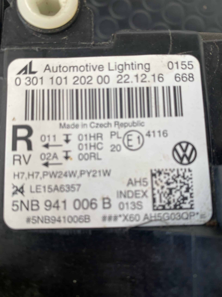 Fari Alogeni VW Tiguan - Farol dianteira: foto 5 Fari Alogeni VW Tiguan - Farol dianteira: foto 5
