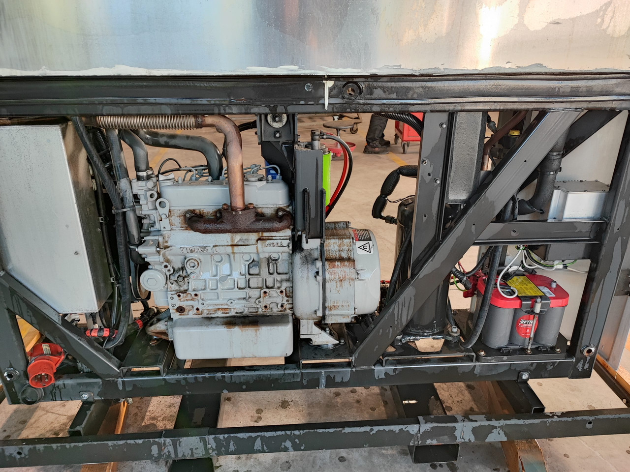 Motore Frigo Carrier Vector 1550 - Equipamento de refrigeração: foto 3 Motore Frigo Carrier Vector 1550 - Equipamento de refrigeração: foto 3